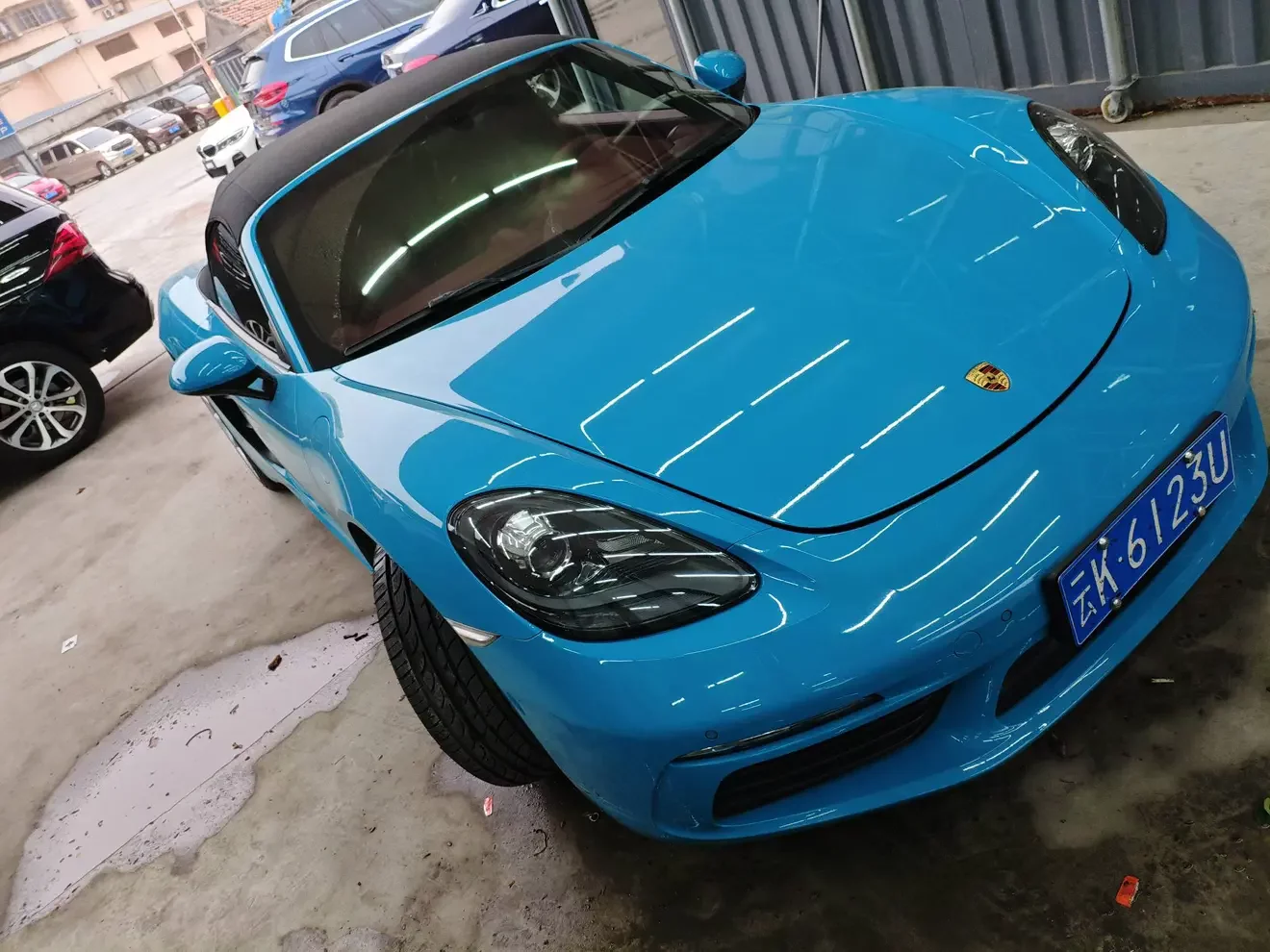 Porsche 718