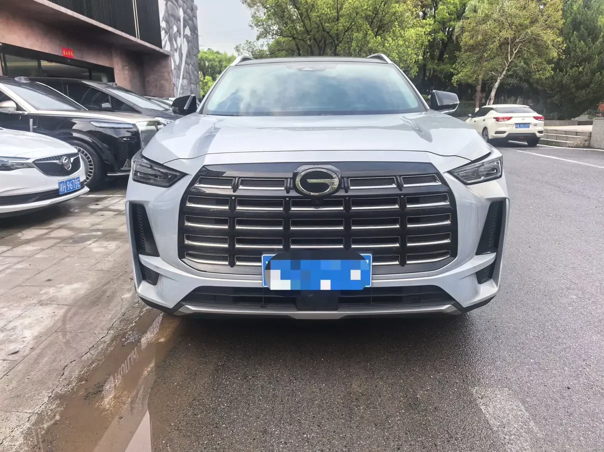 GAC Trumpchi GS4