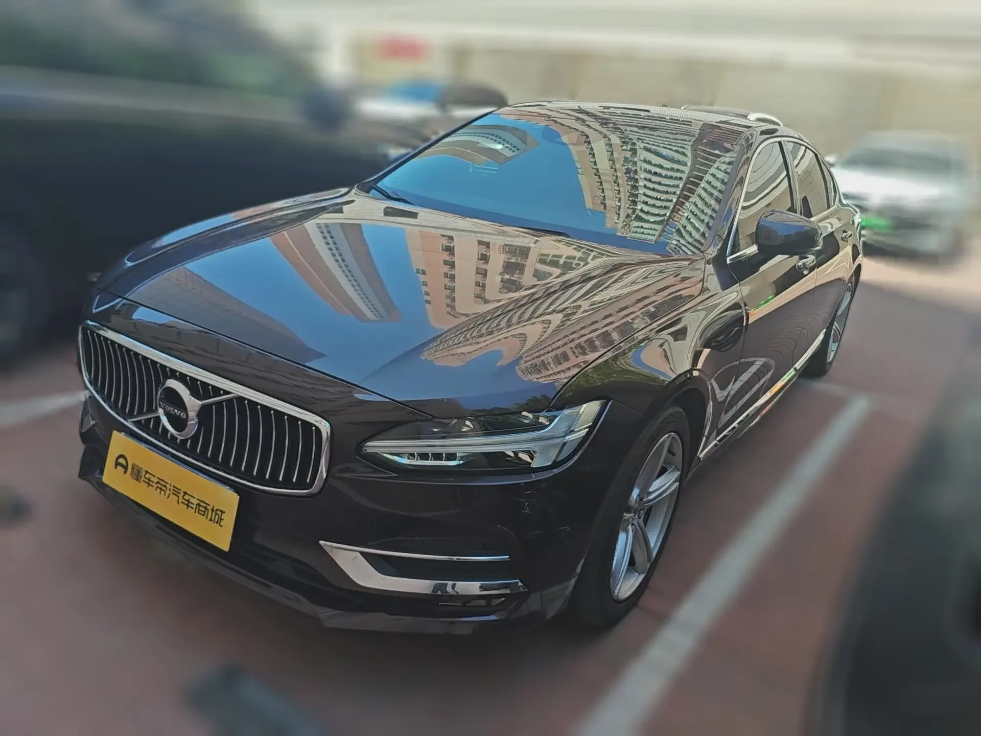 Volvo S90