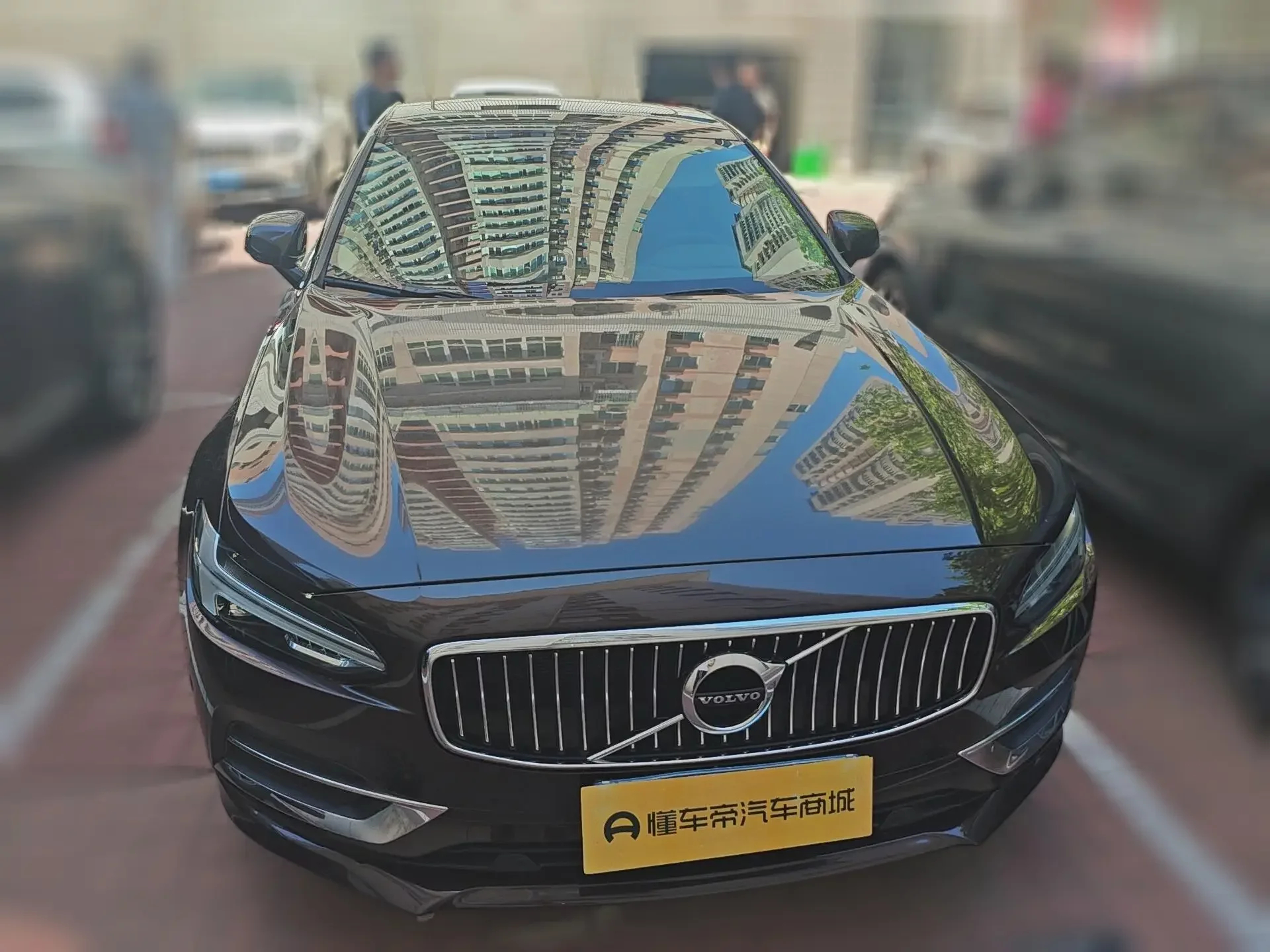 Volvo S90