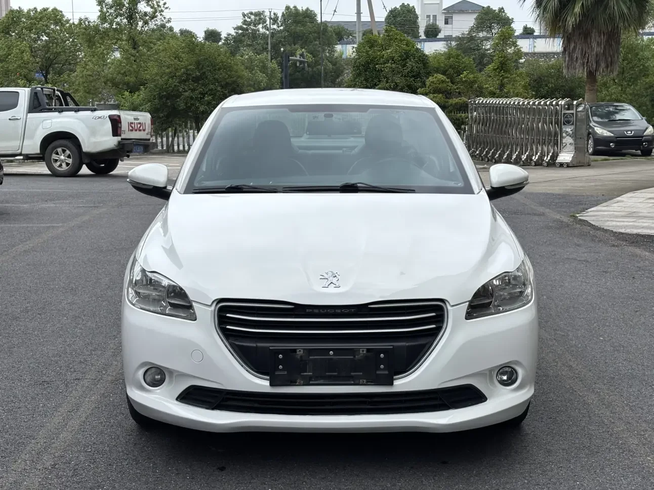 Peugeot 301