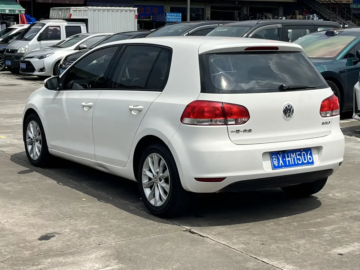 Volkswagen golf