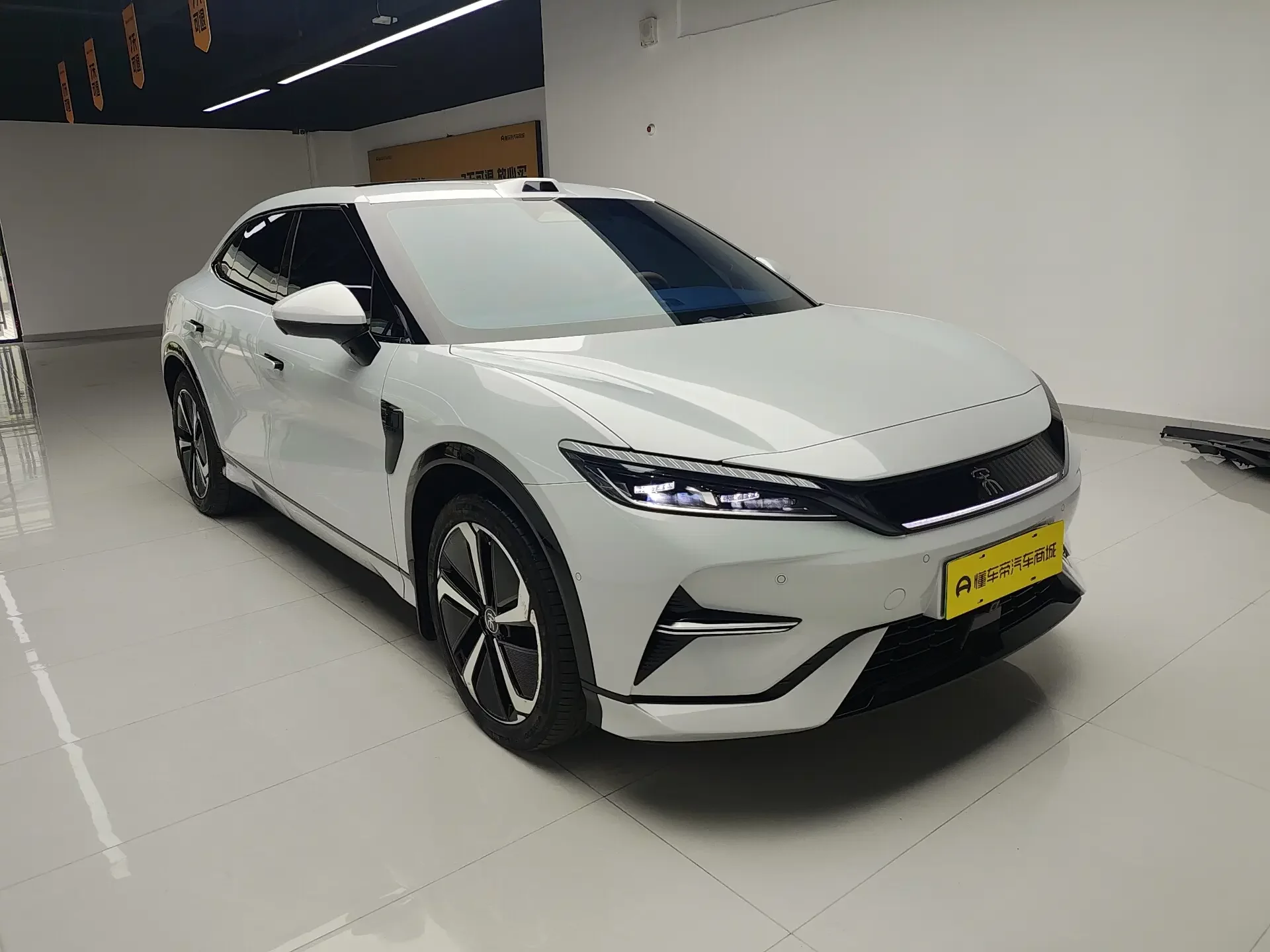 BYD Song L EV