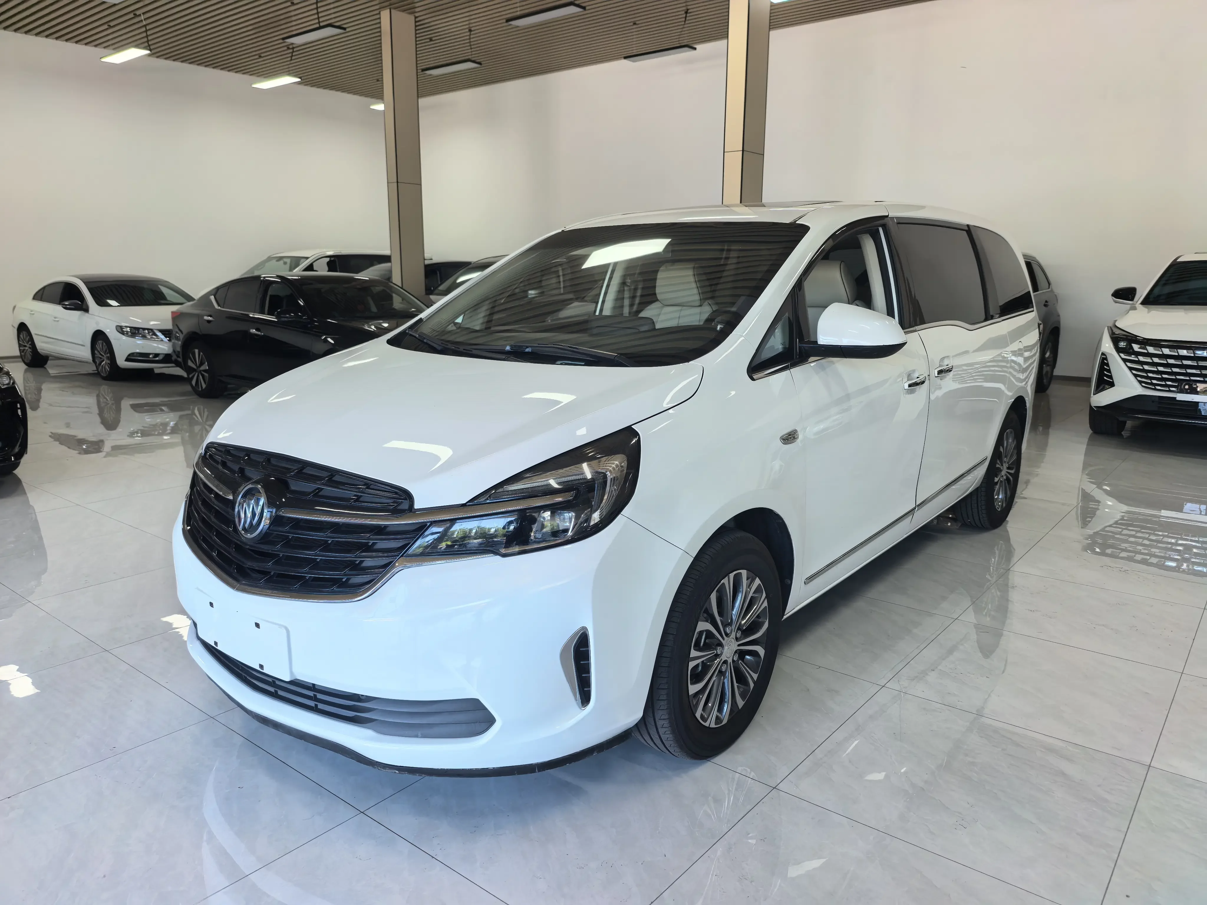 Buick GL8