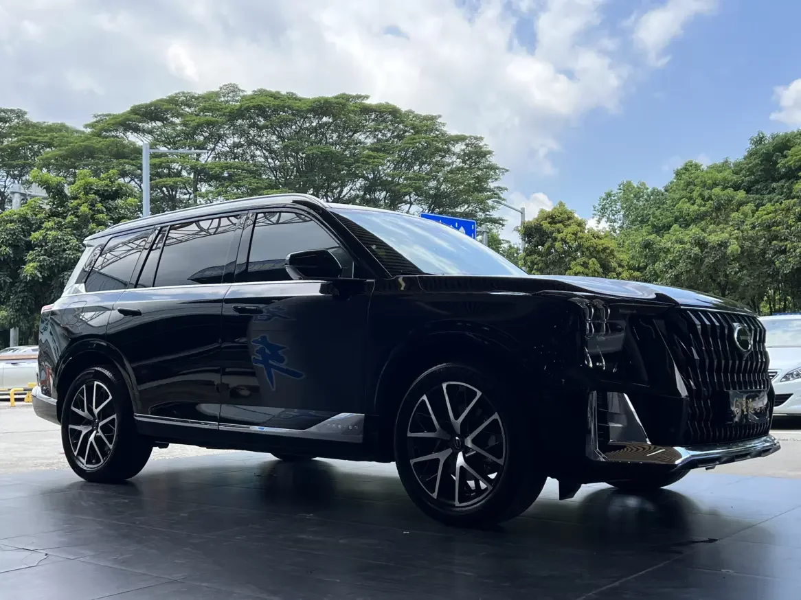 GAC Trumpchi GS8