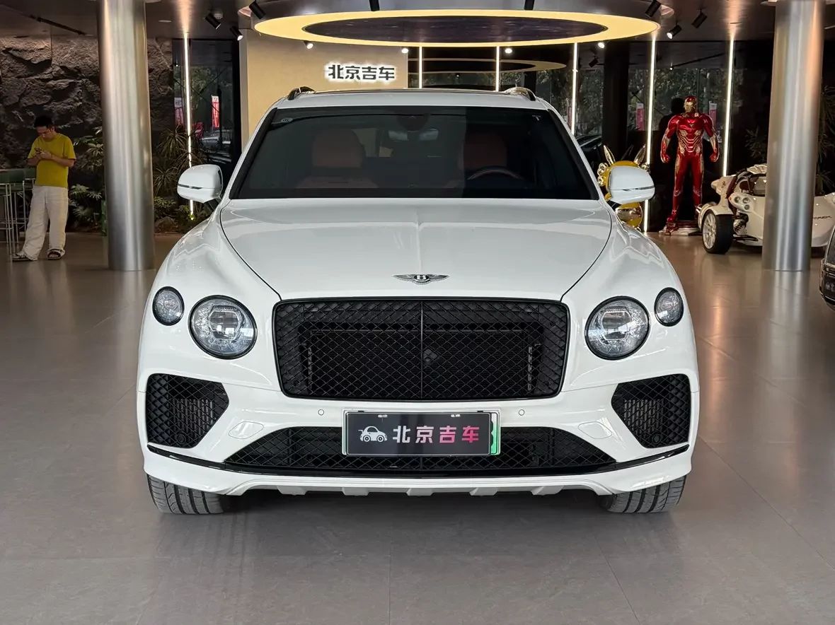 Bentley Bentayga PHEV