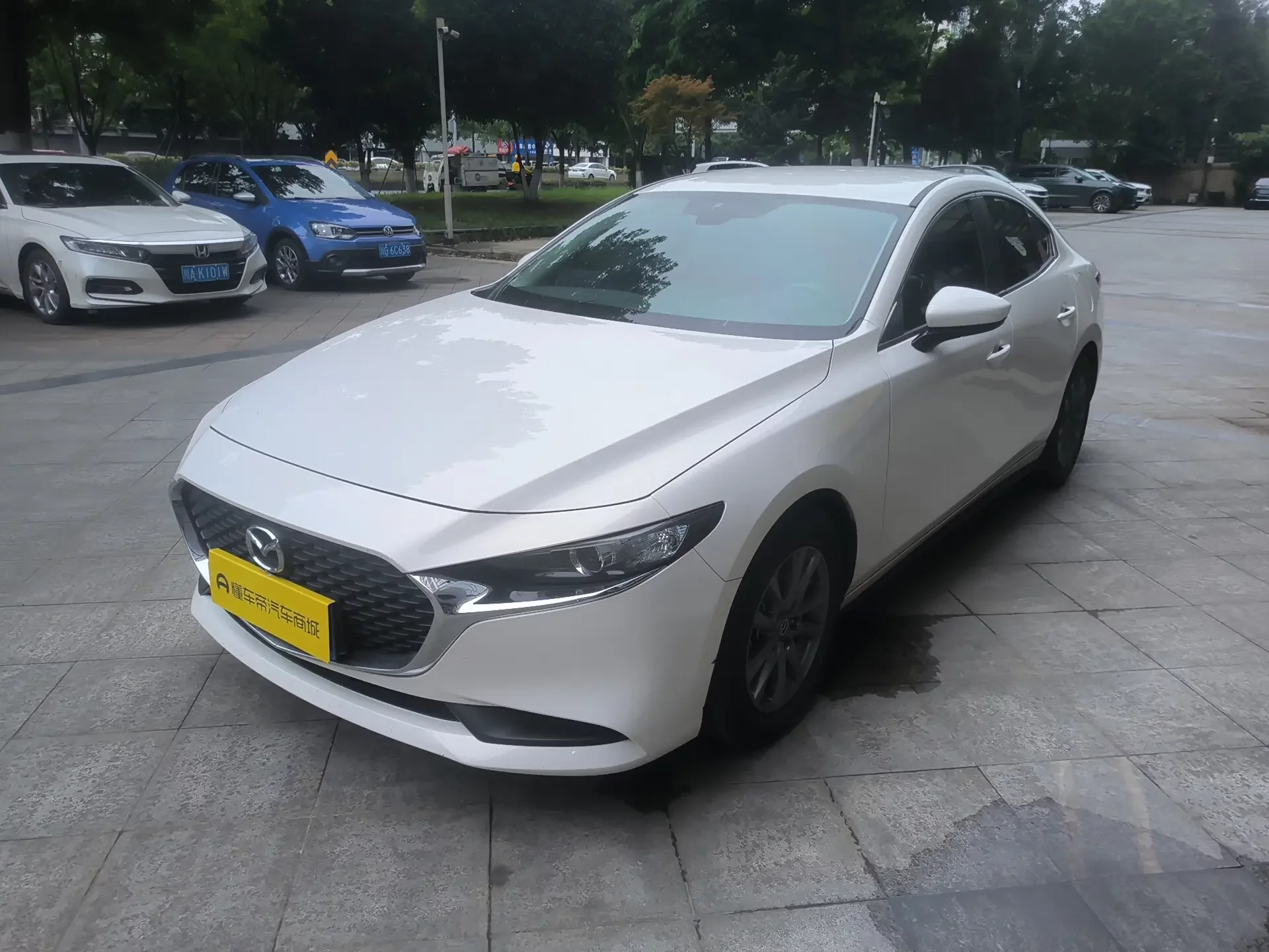 Mazda Axela