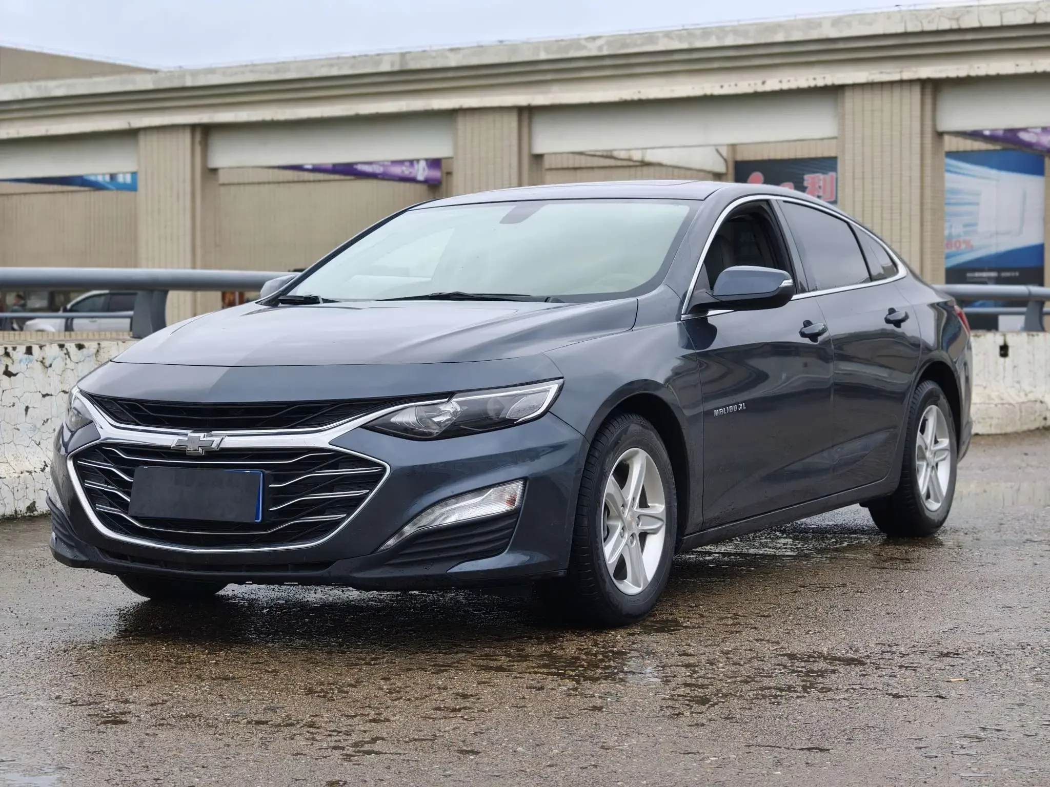 Chevrolet Malibu XL