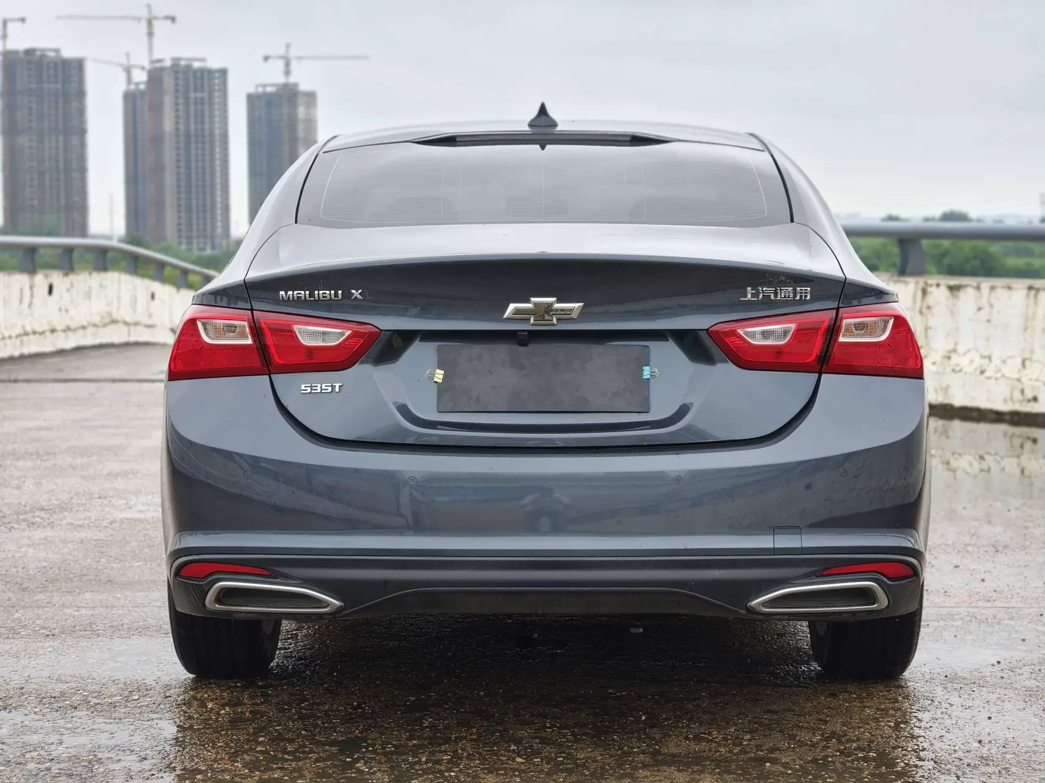 Chevrolet Malibu XL