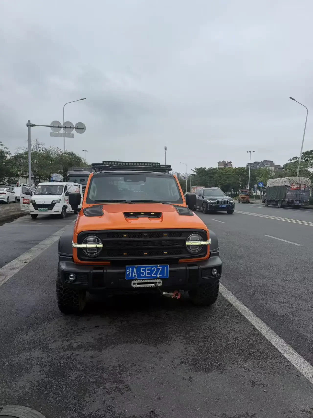 Tank 300
