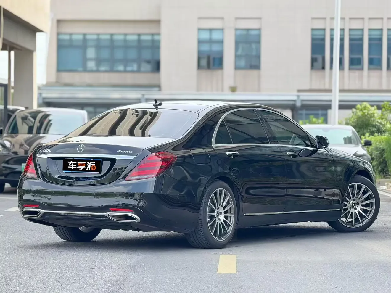 Mercedes-Benz S Class