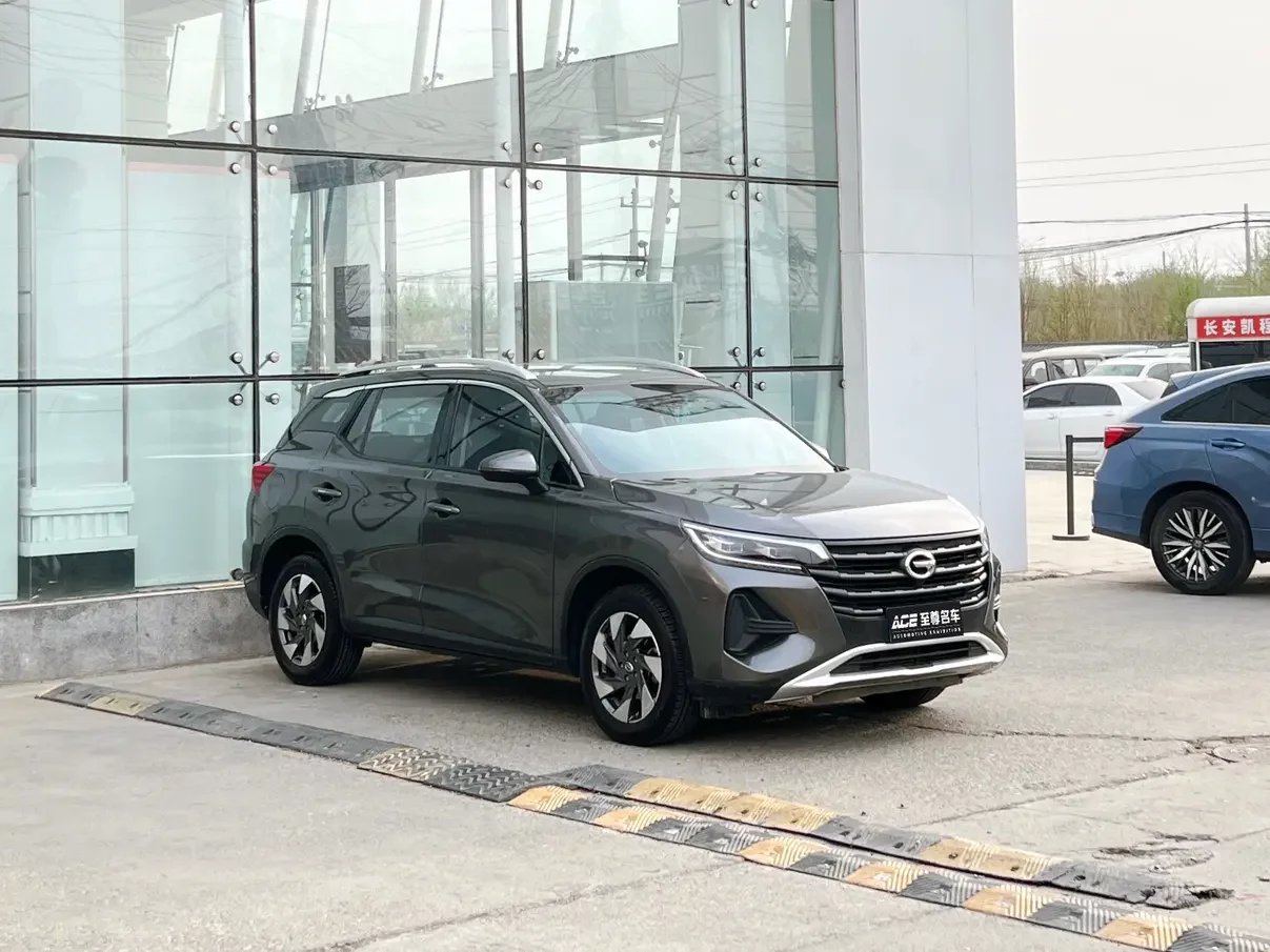 GAC Trumpchi GS4