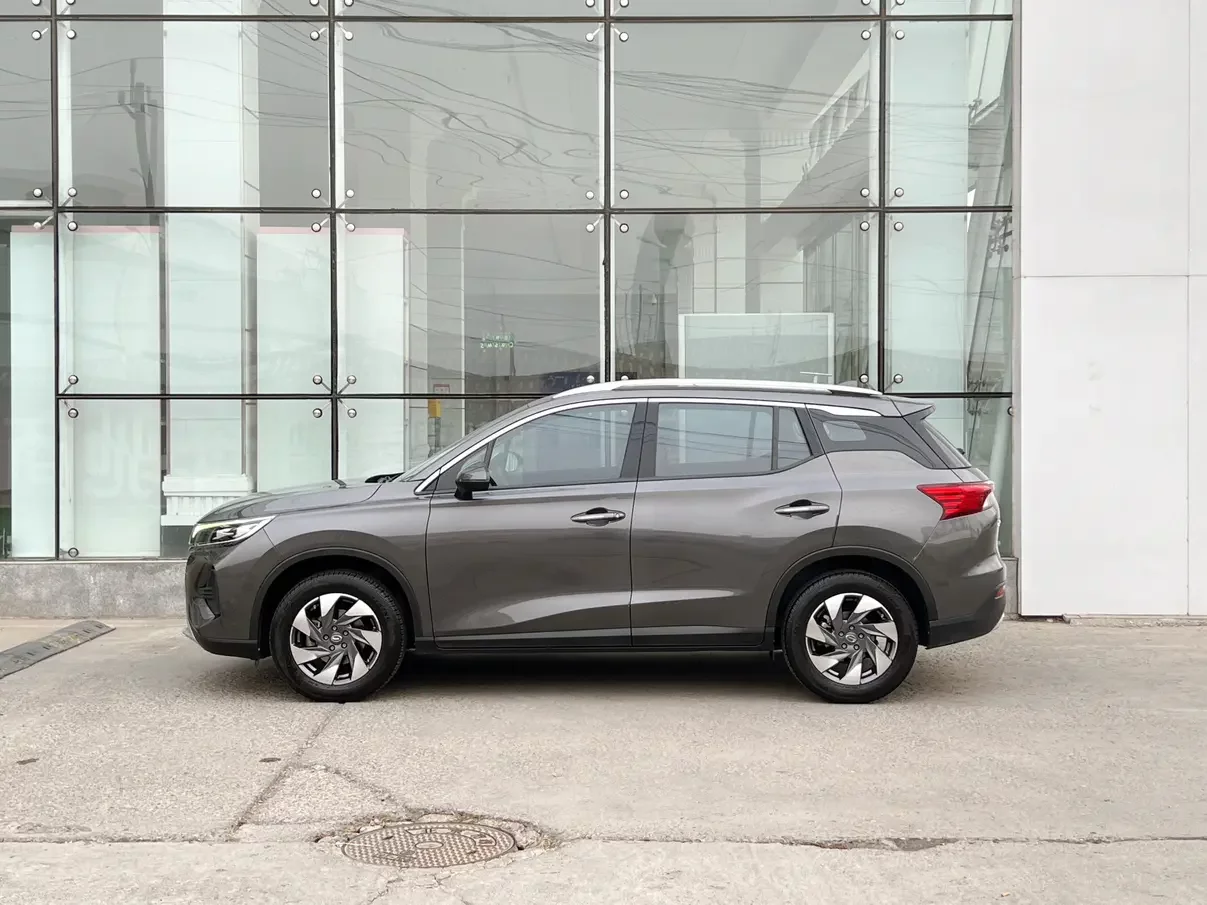 GAC Trumpchi GS4