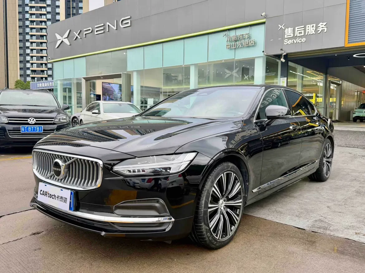 Volvo S90
