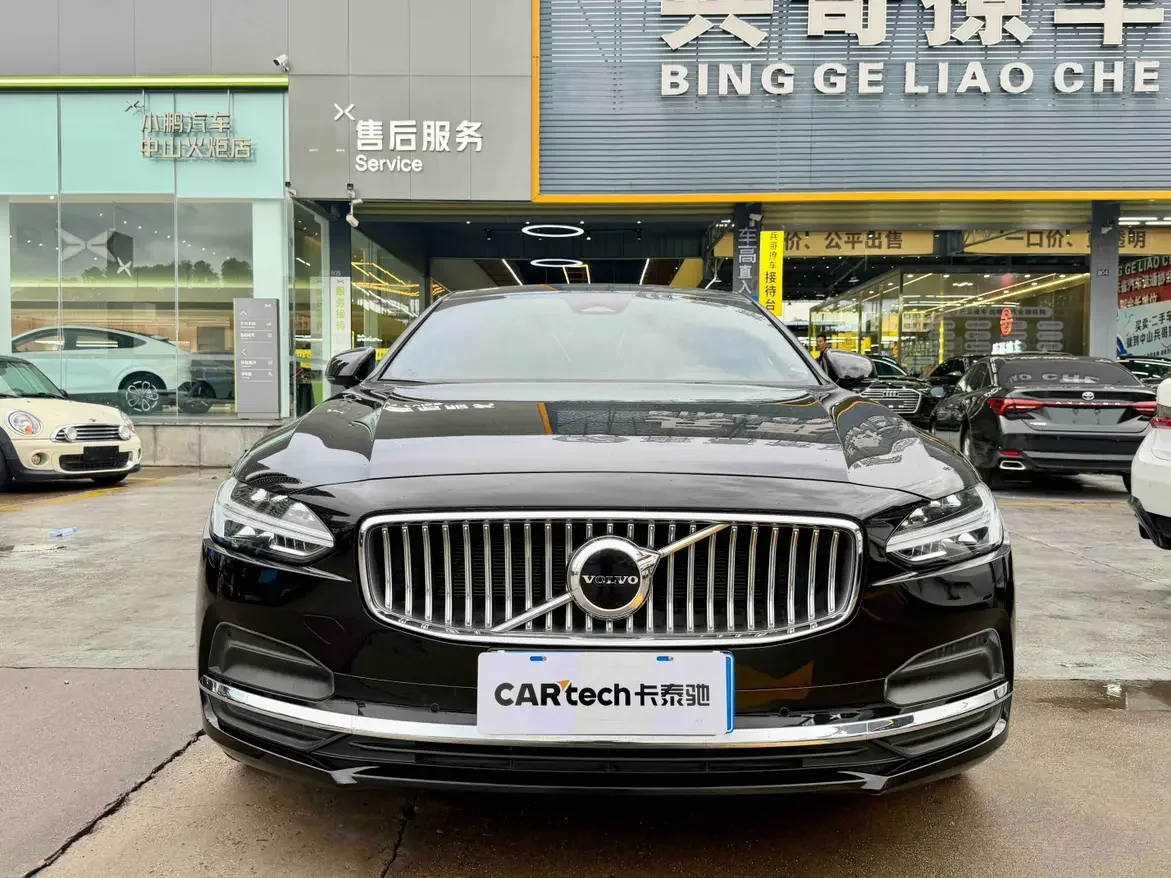 Volvo S90