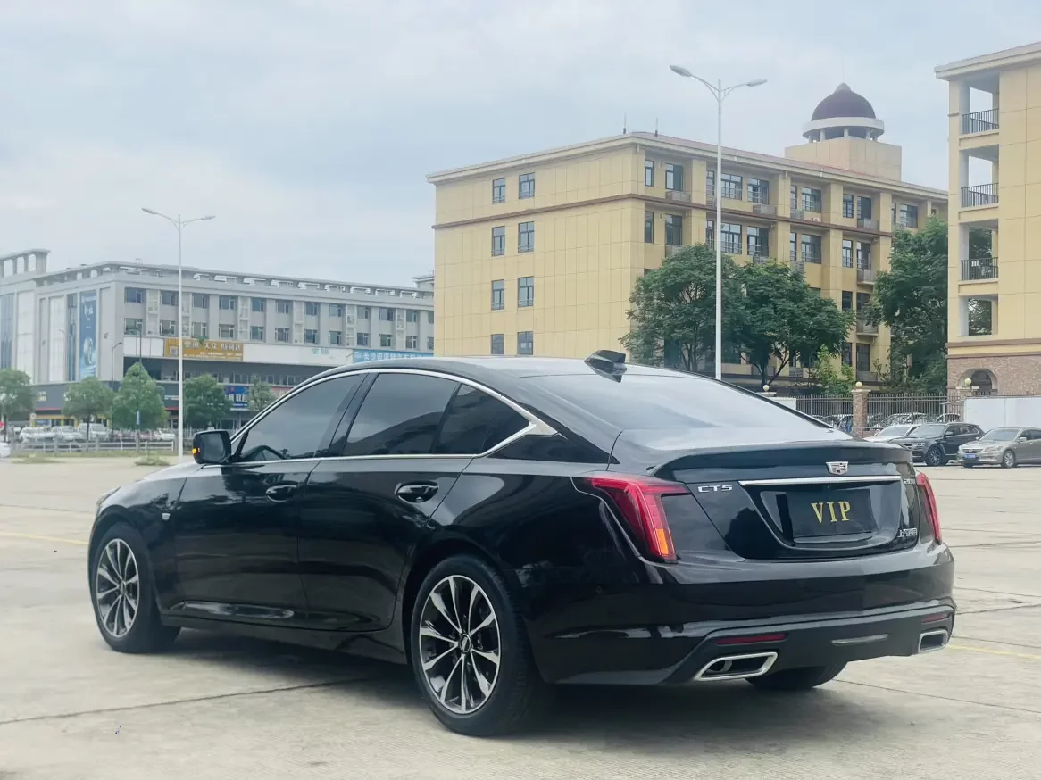 Cadillac CT5