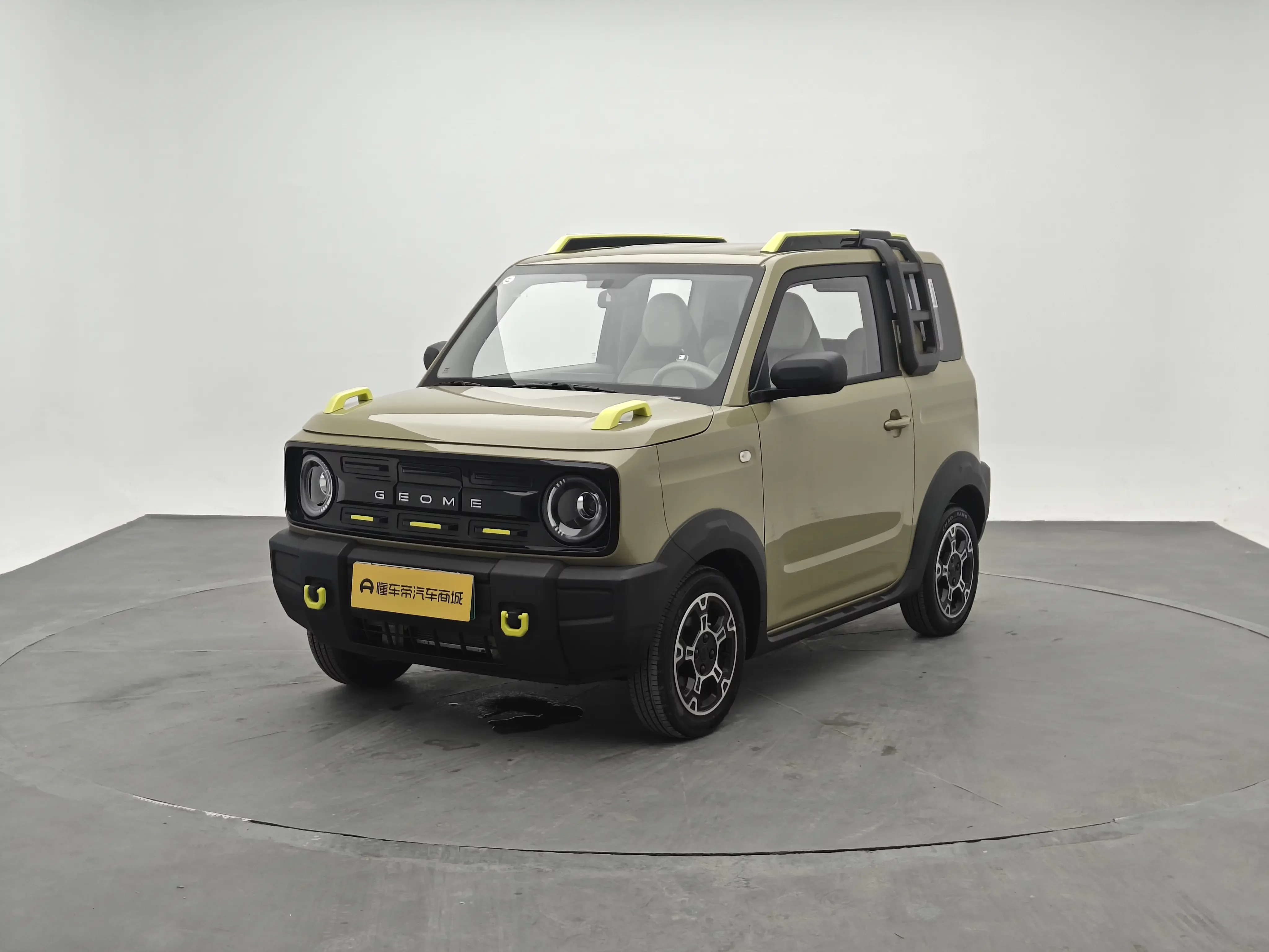 Geely panda