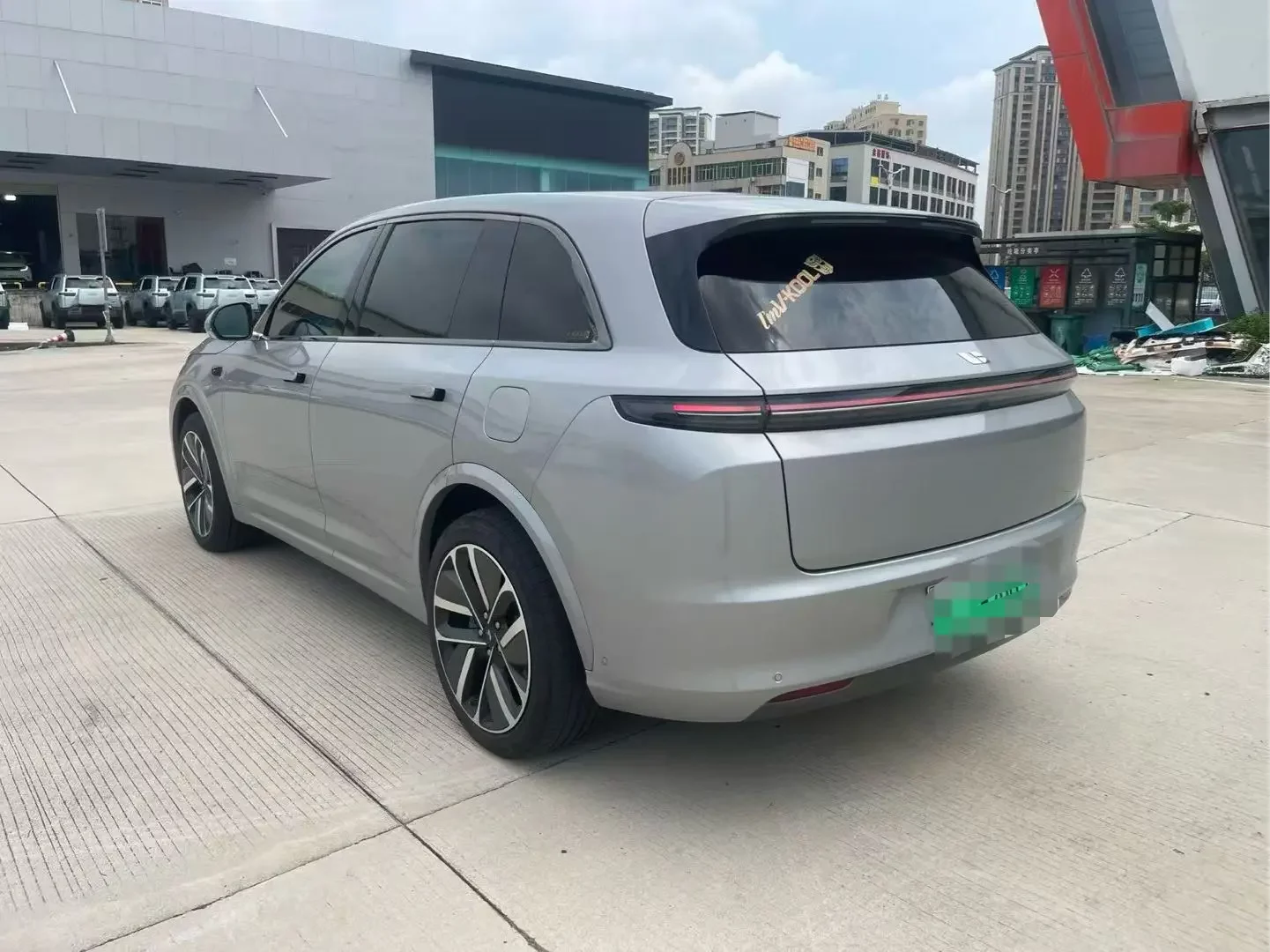 Lixiang L7