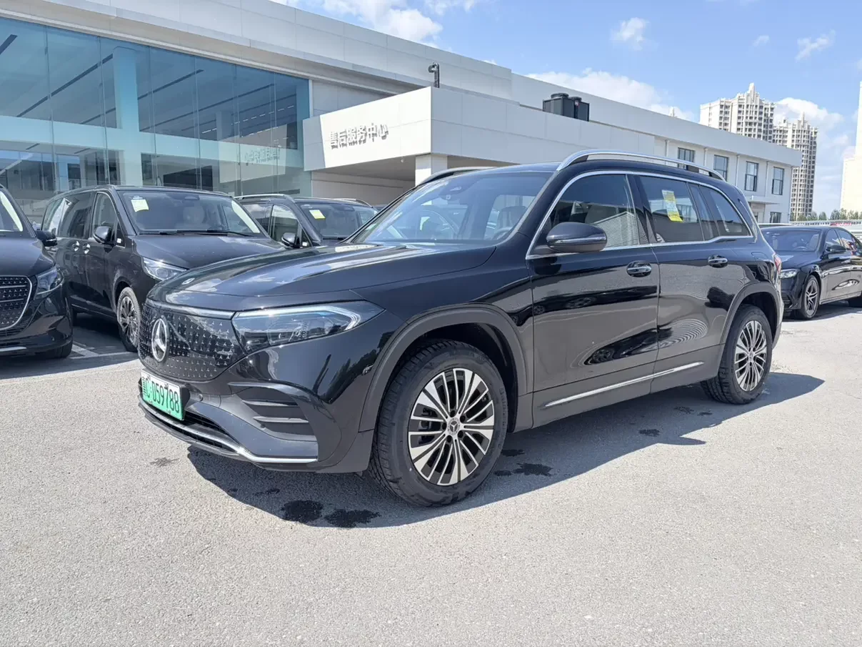Mercedes-Benz EQB