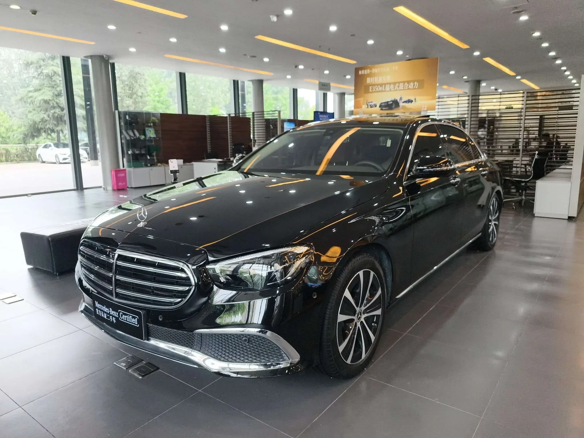 Mercedes-Benz E-Class PHEV