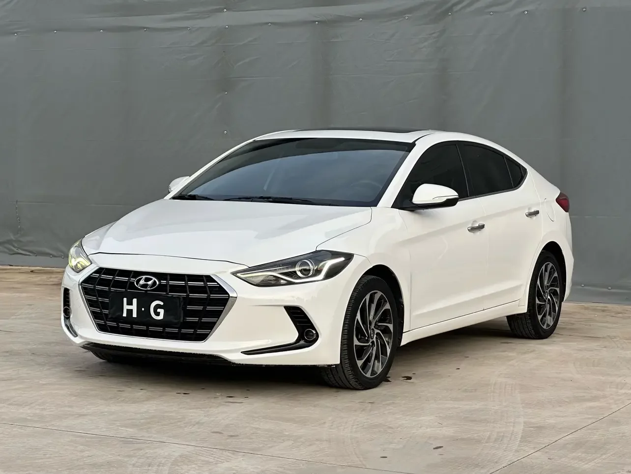 Hyundai lead