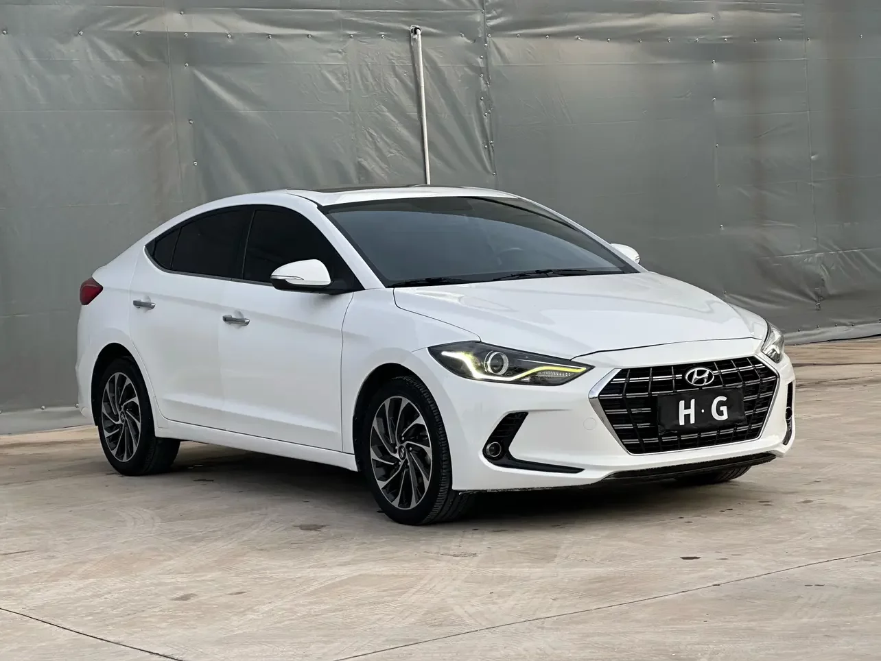 Hyundai lead