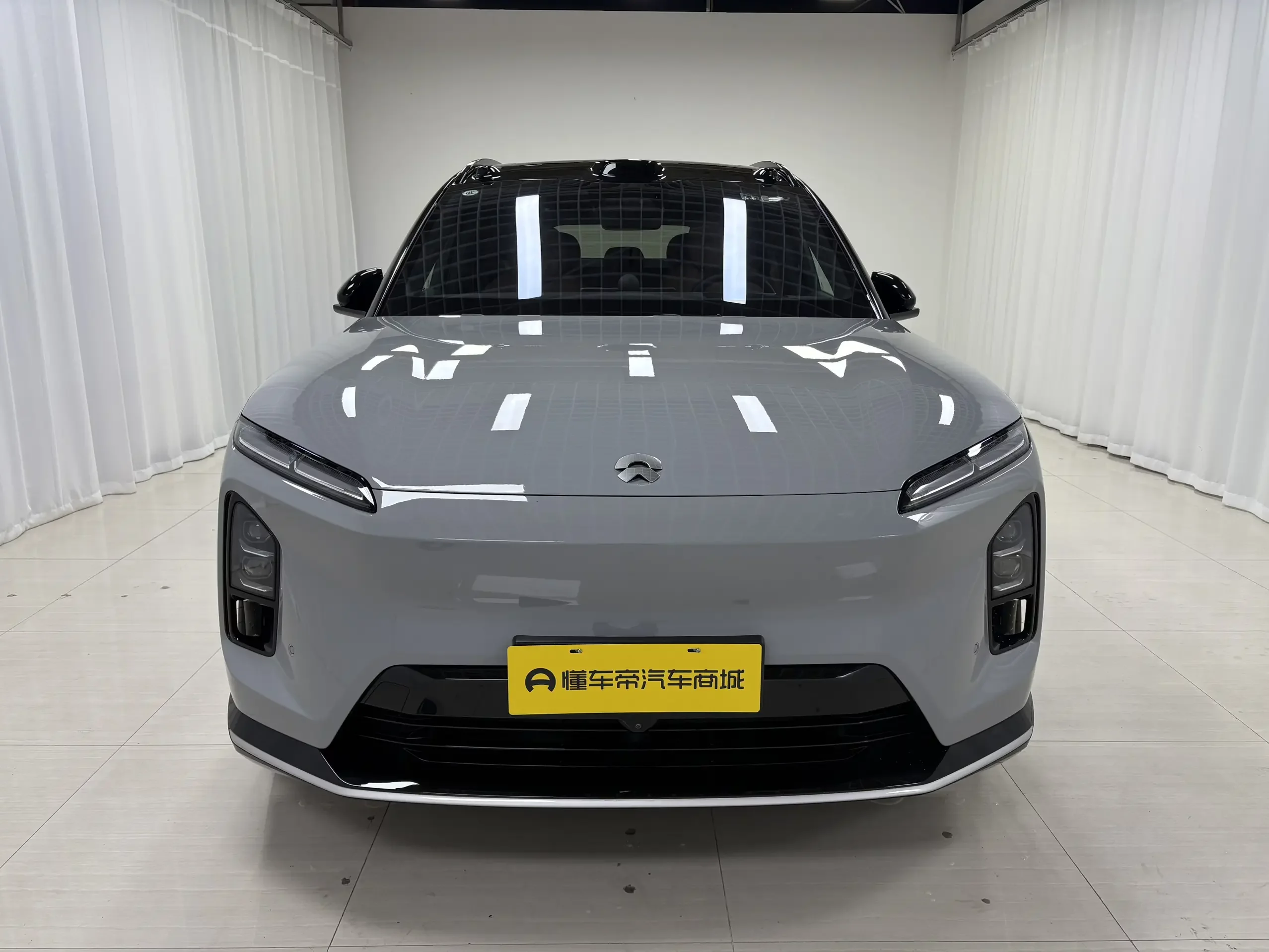 NIO ES6