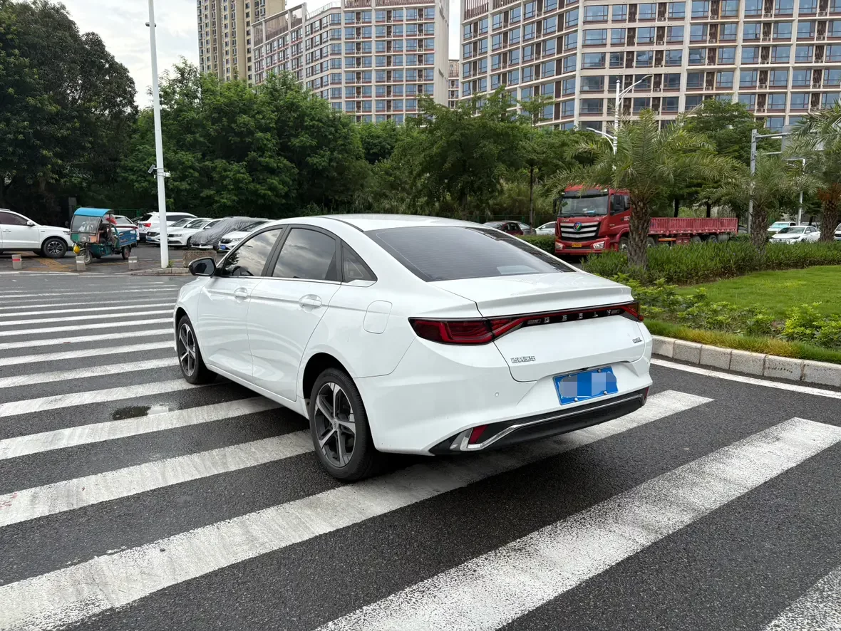 Geely Emgrand L