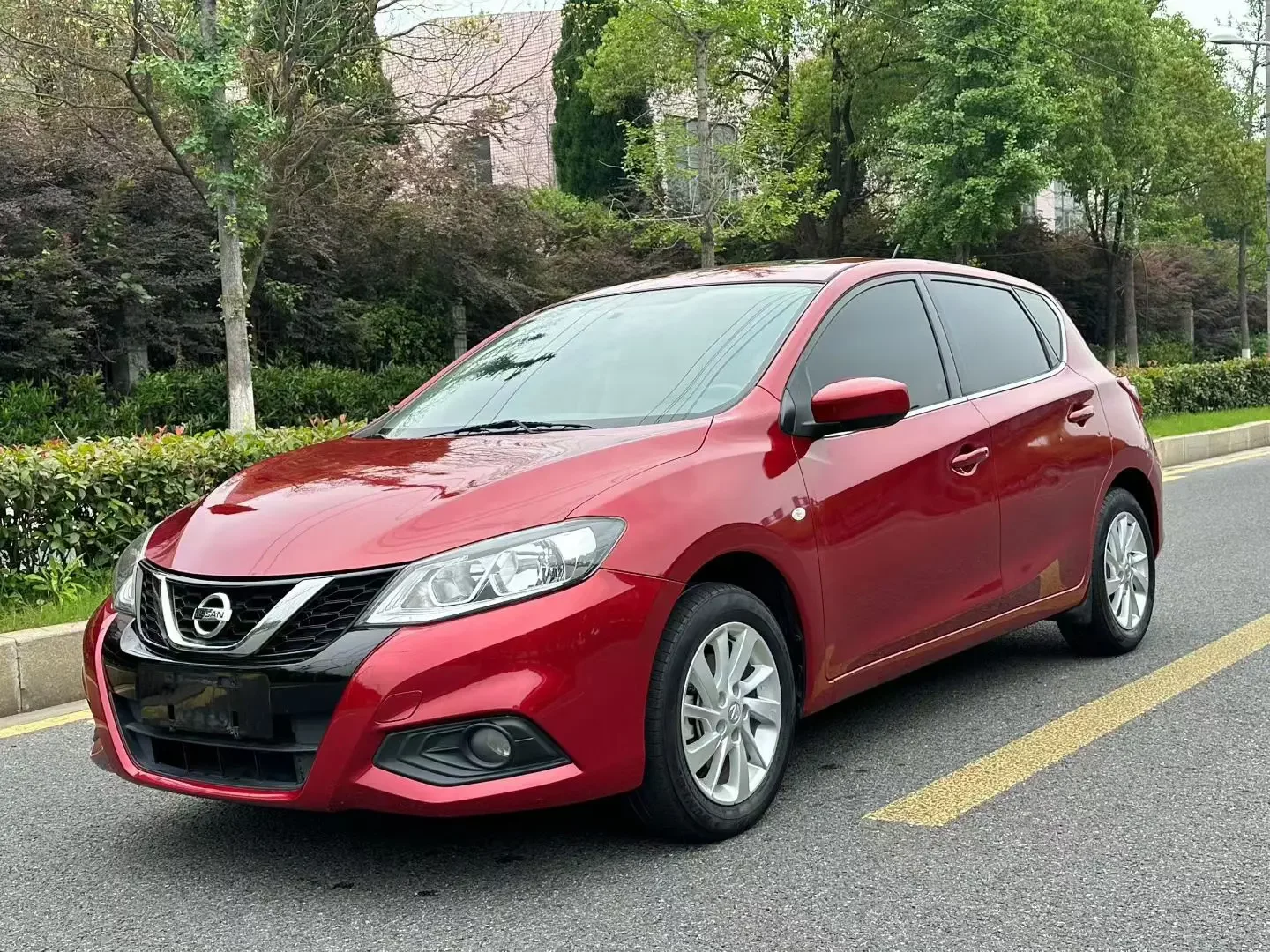 Nissan Tiida