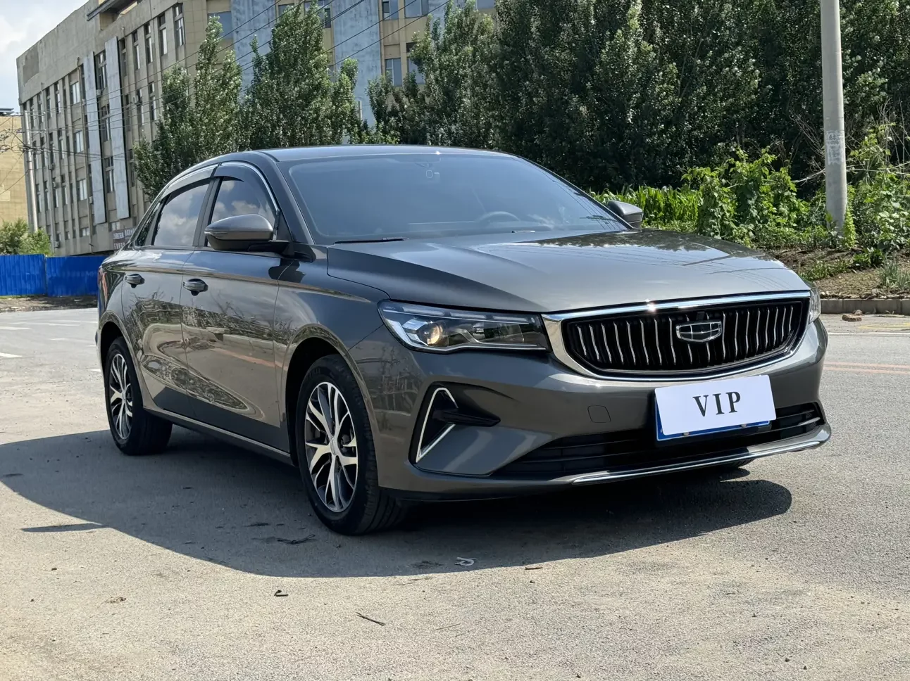 Geely emgrand