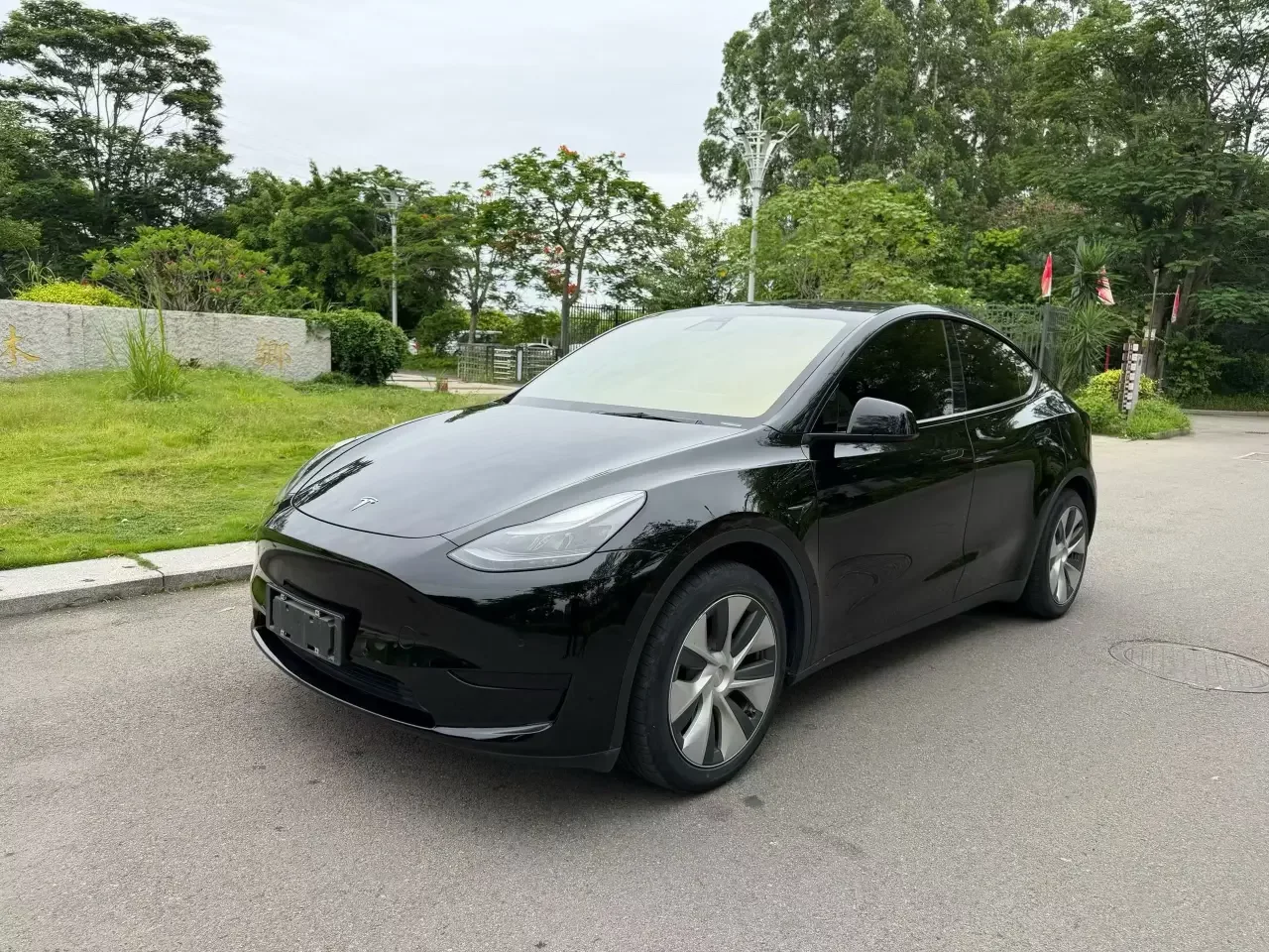 Tesla Model Y  из Китая