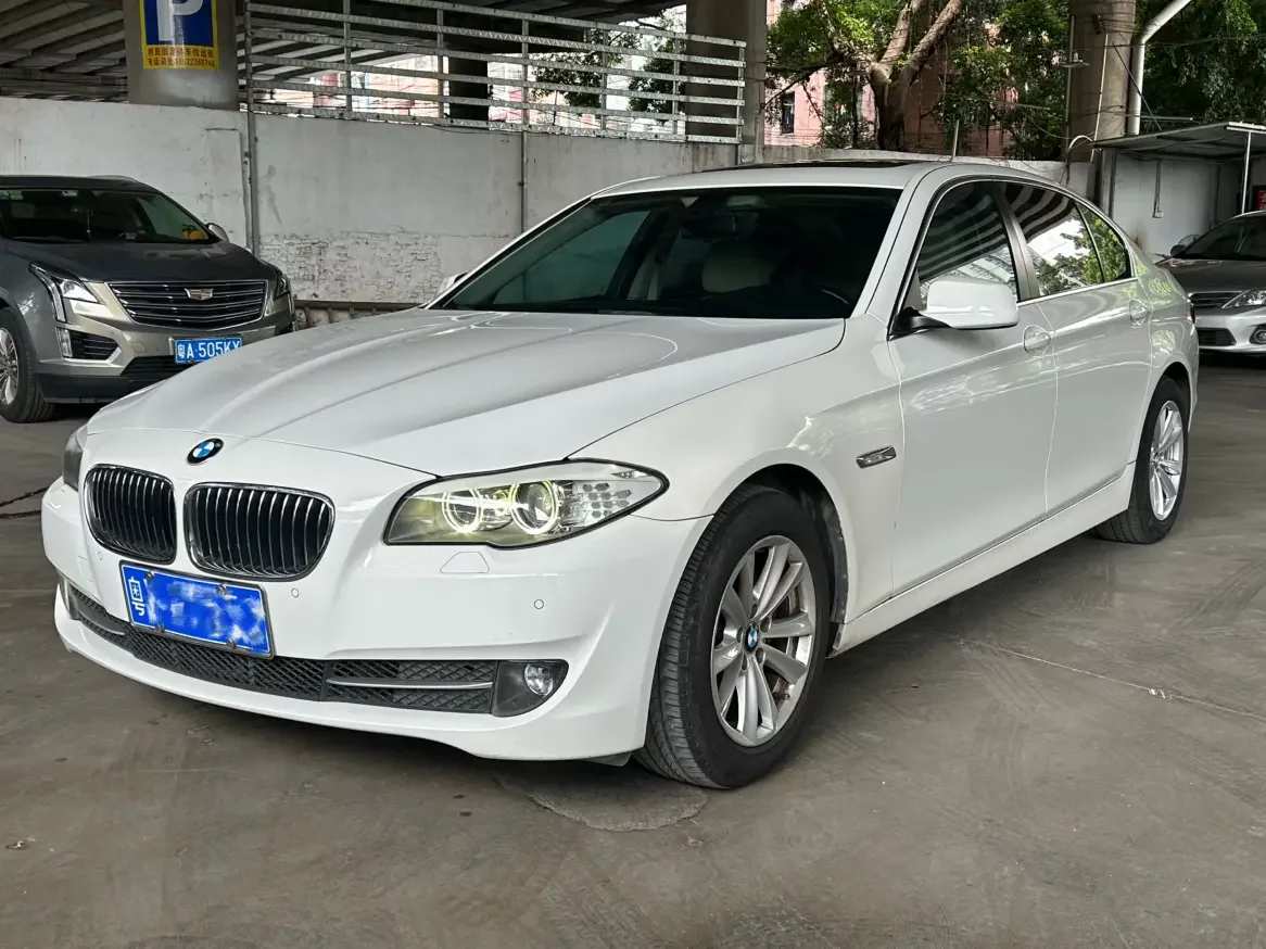 BMW 5 Series  из Китая