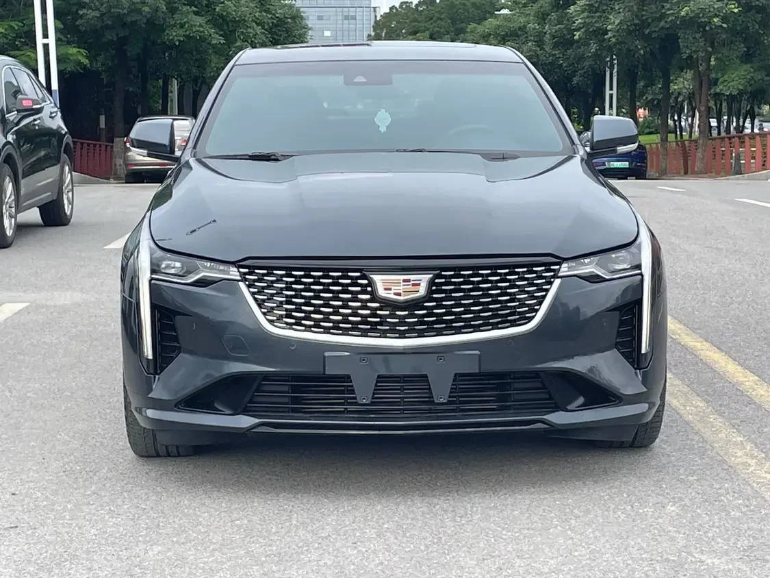 Cadillac CT4