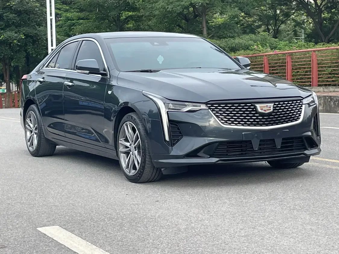 Cadillac CT4