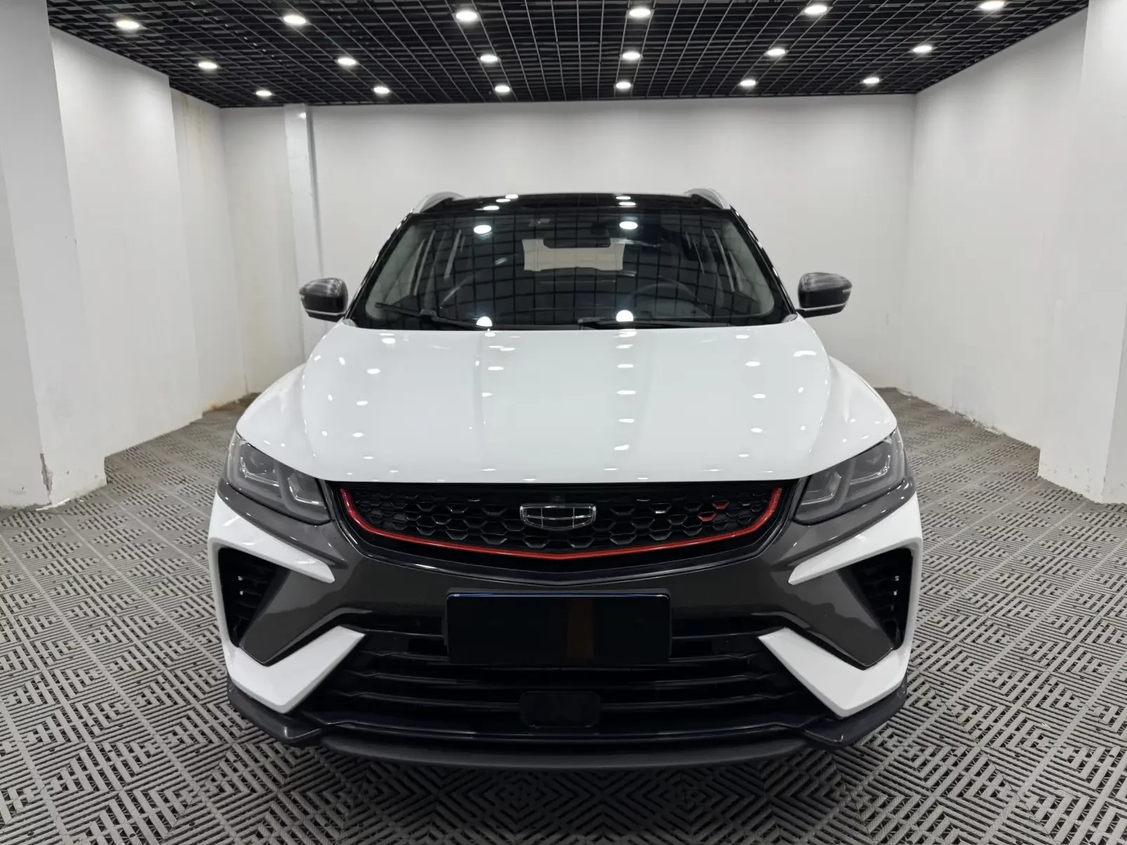Geely Coolray SX11