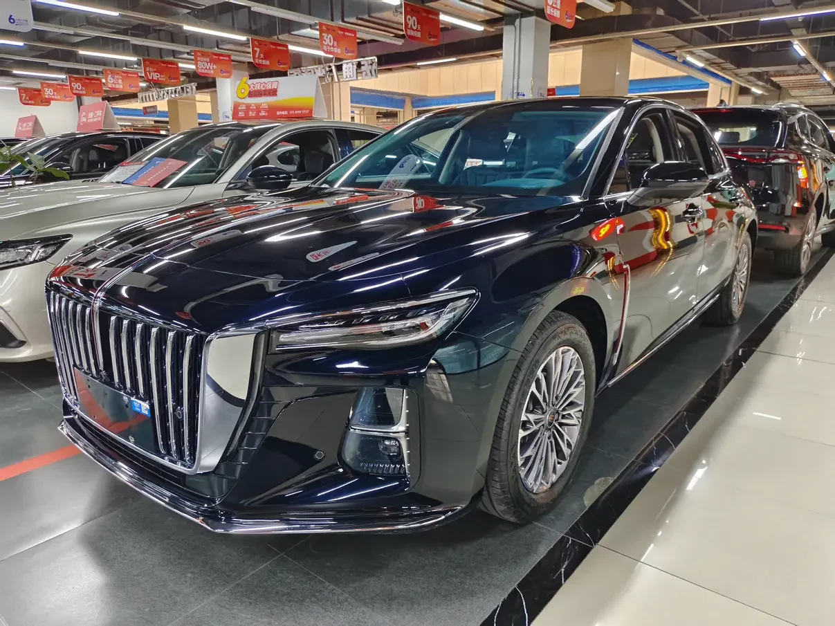 Hongqi H5  из Китая