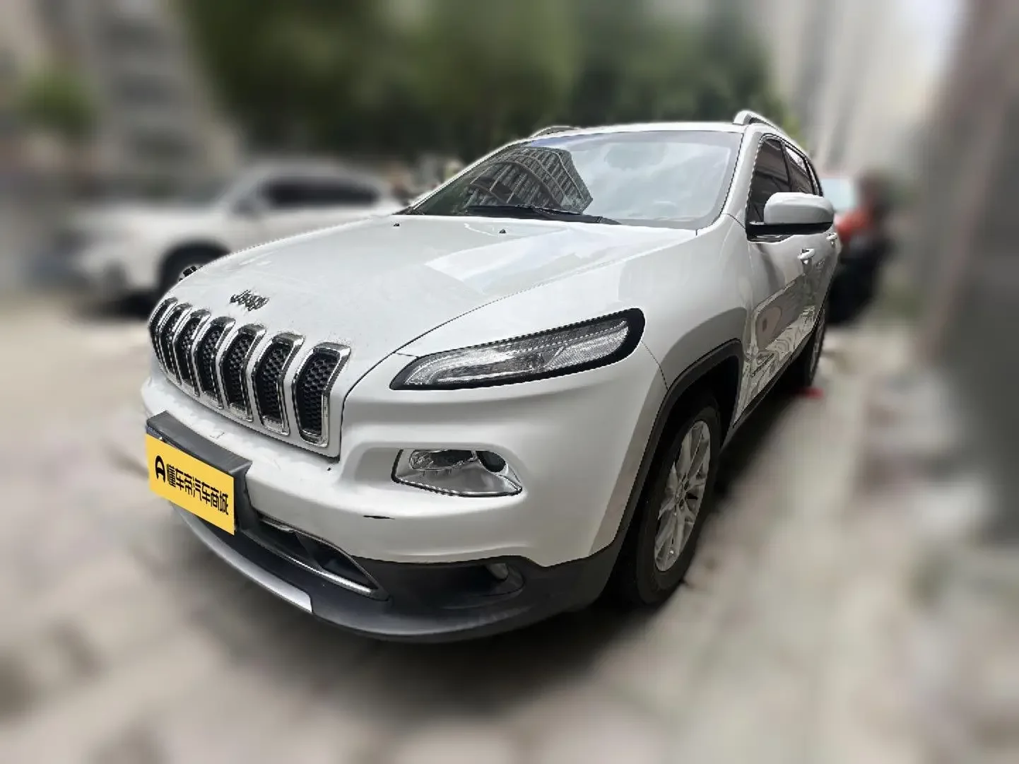 Jeep Cherokee  из Китая