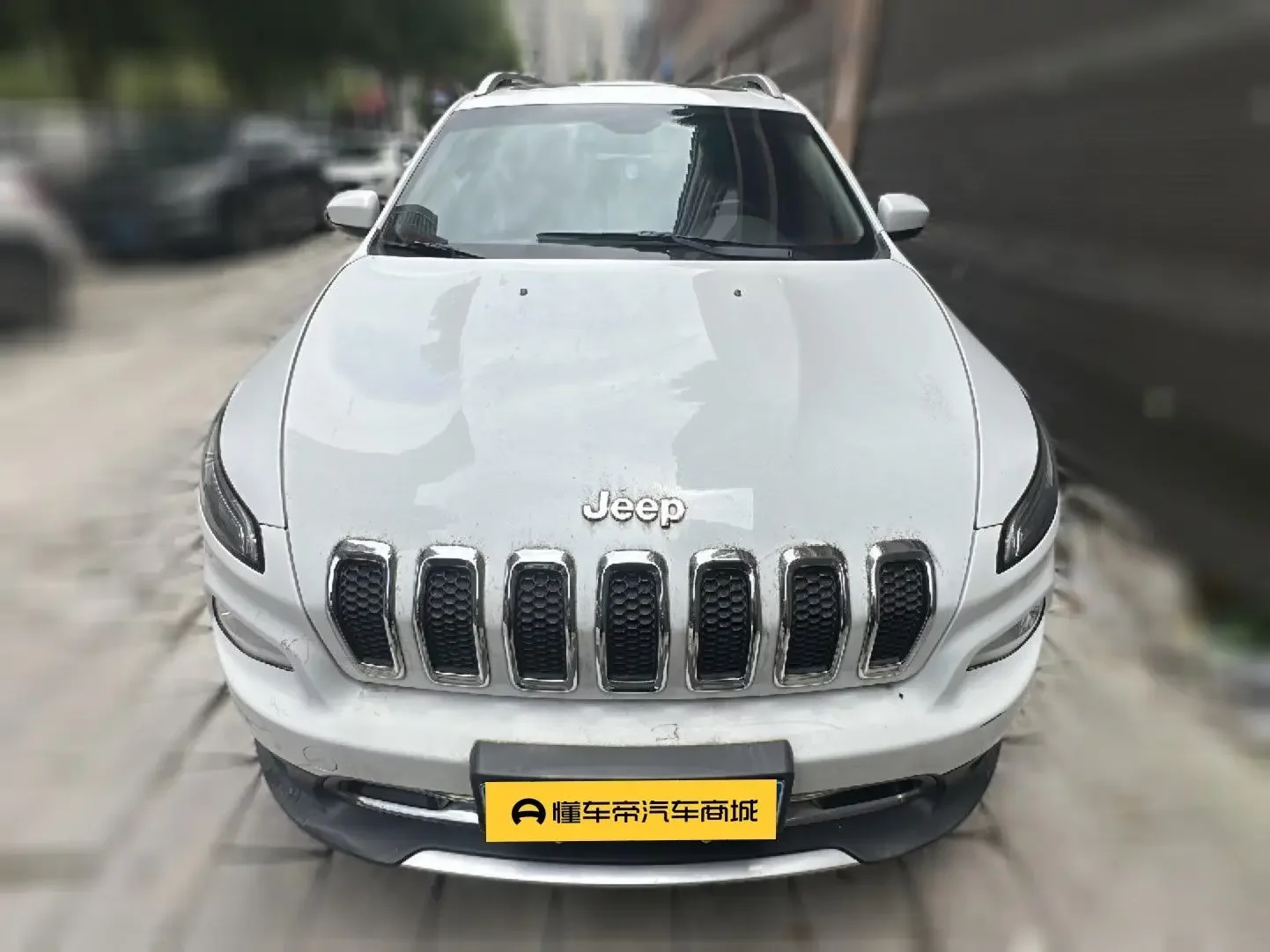 Jeep Cherokee  из Китая