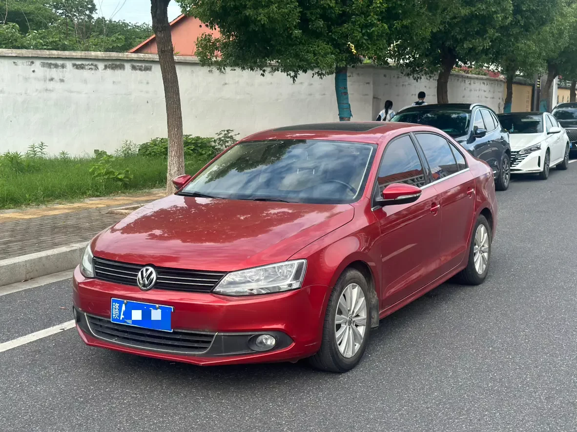 Volkswagen Sagitar