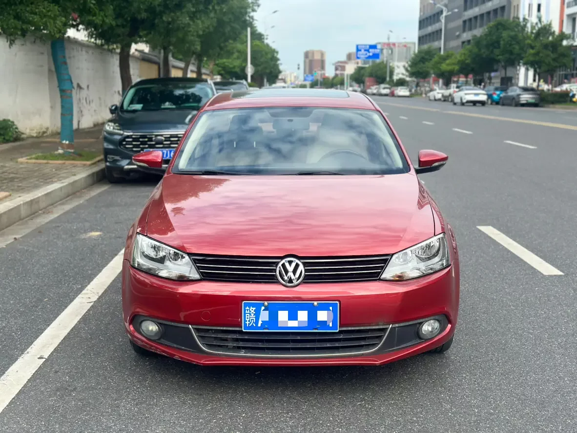 Volkswagen Sagitar