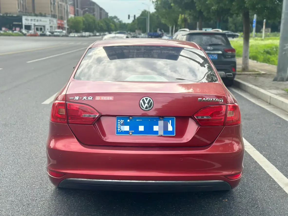 Volkswagen Sagitar
