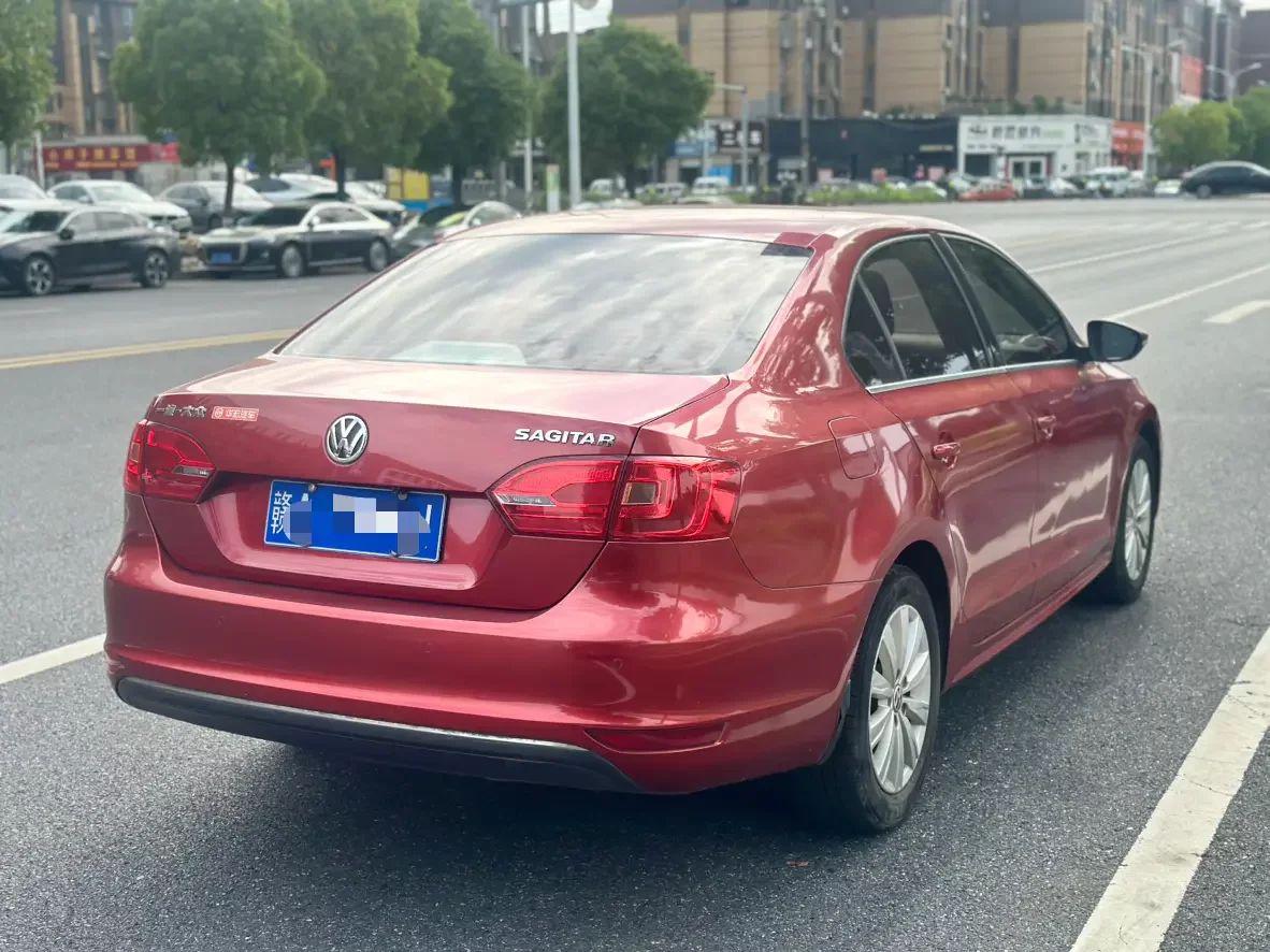 Volkswagen Sagitar