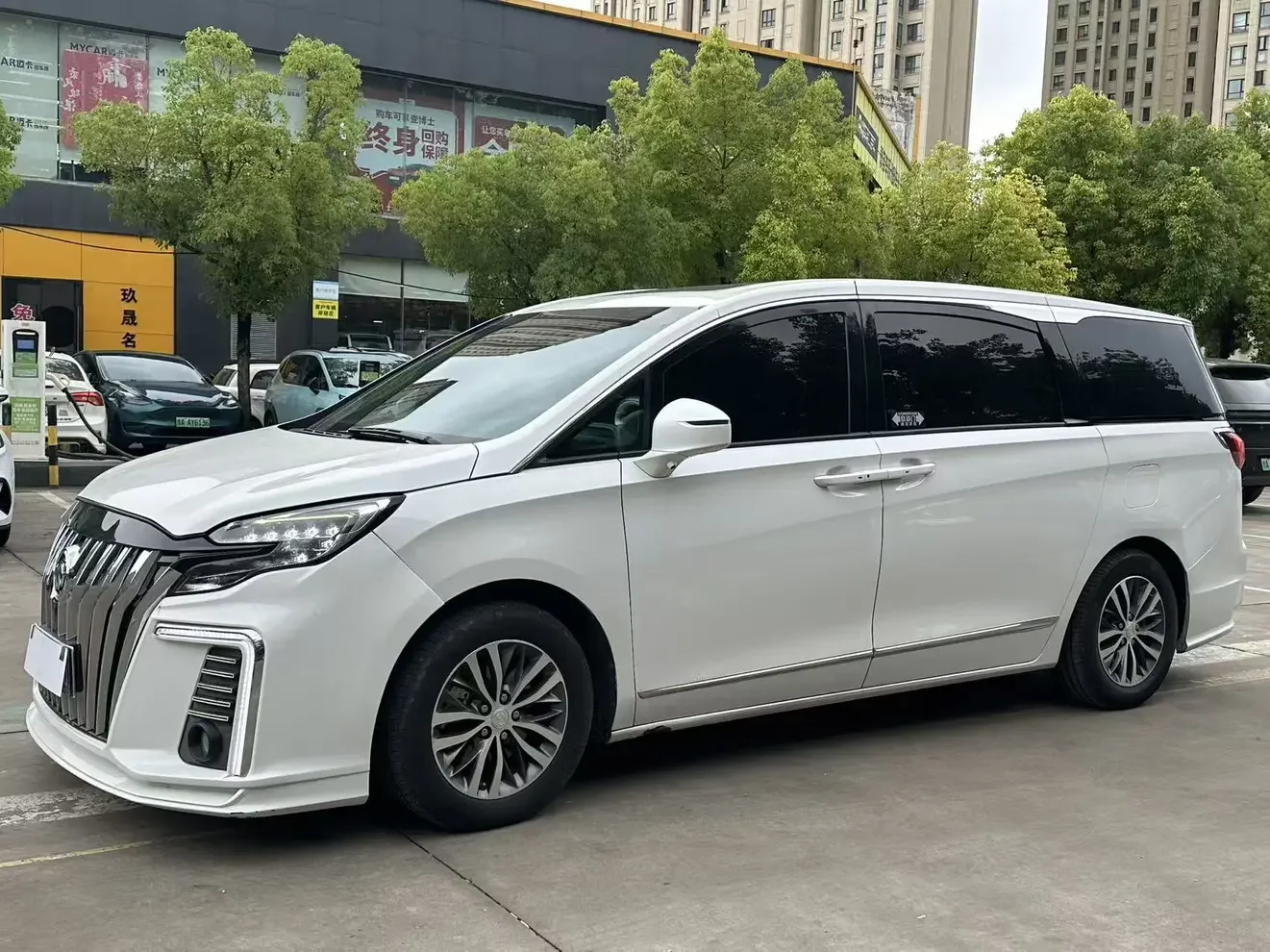 Buick GL8