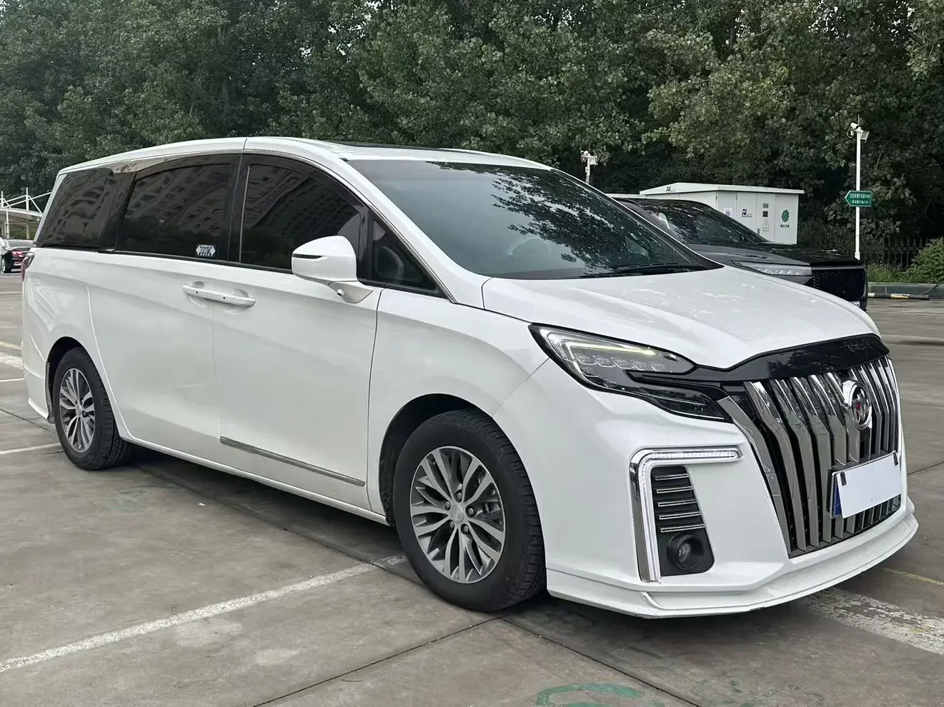 Buick GL8