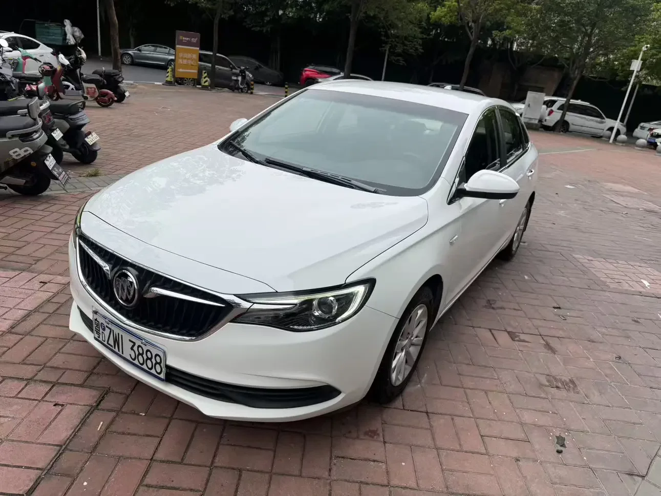 Buick Yinglang