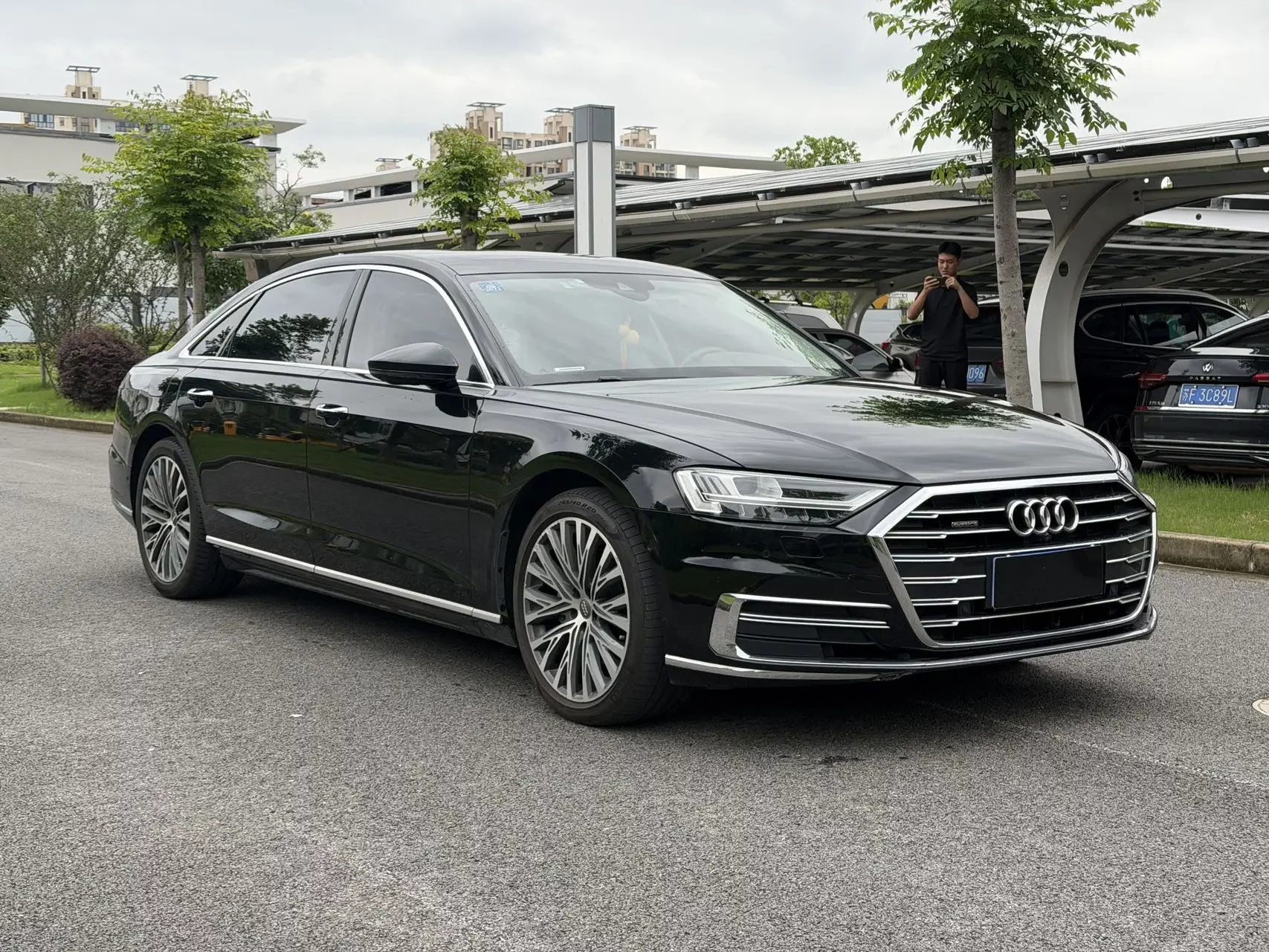 Audi A8