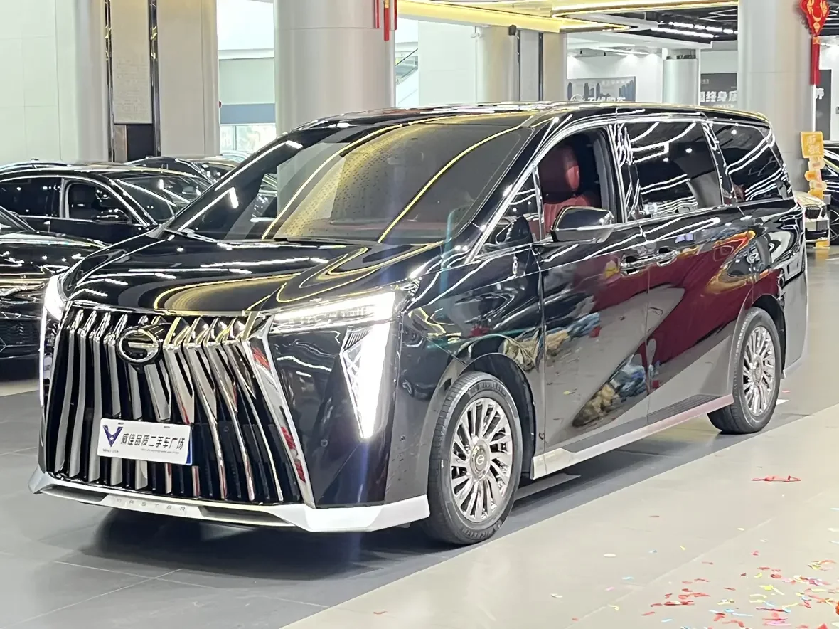 GAC Trumpchi M8