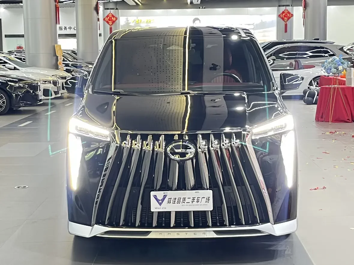 GAC Trumpchi M8
