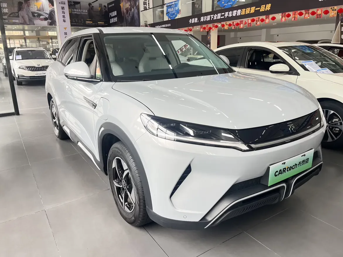 BYD Yuan UP