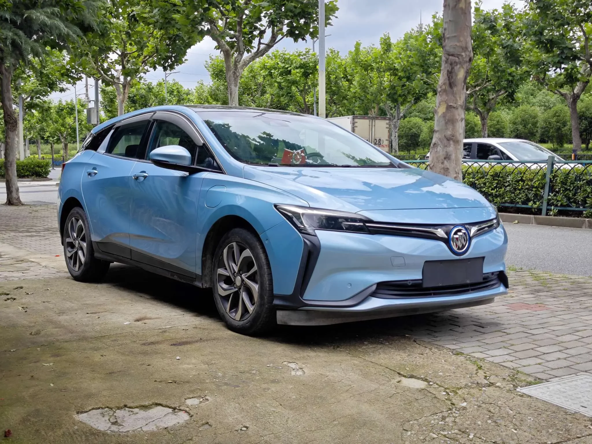 Buick Micro blue 6
